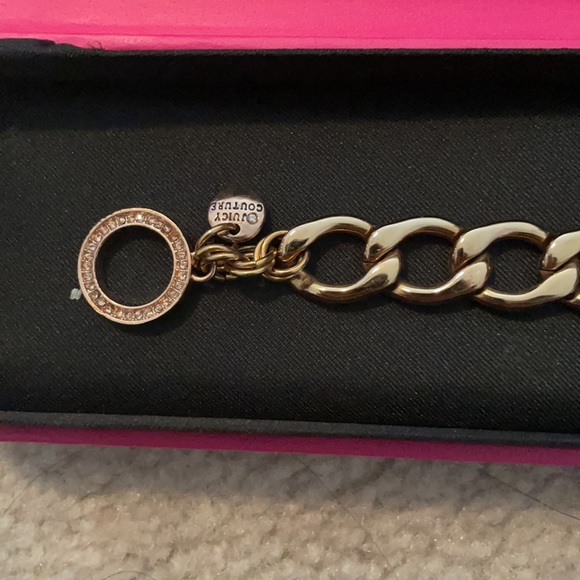 Juicy Couture Charm Link Bracelet - Picture 2 of 11